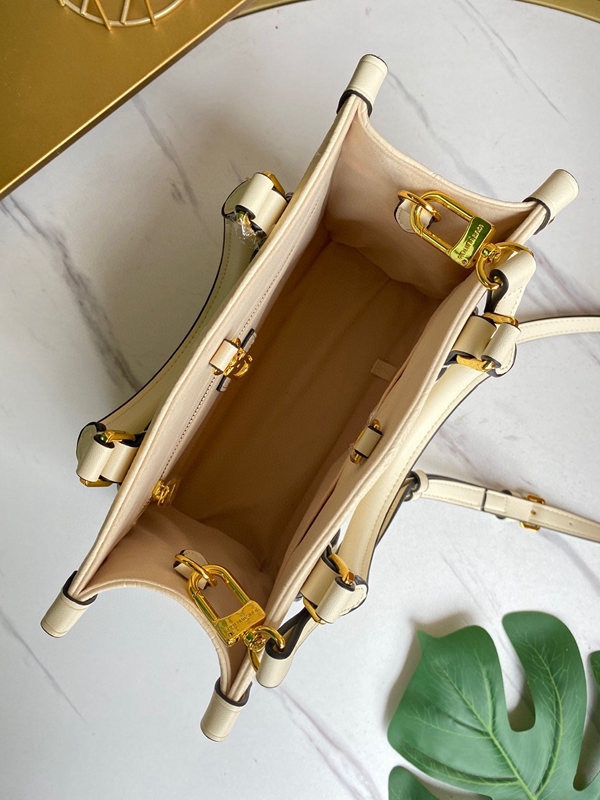 ルイヴィトンバッグ全体デザイン